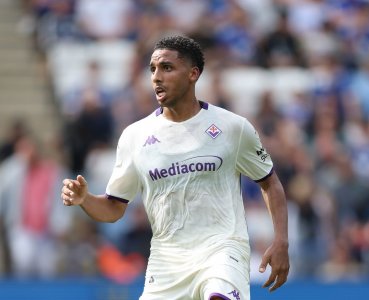 من دون مشاركة صبيري وريشاردسون .. فيورنتينا عبر  لمسابقة كونفرنس