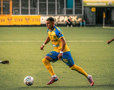 أول هدف لإلياس سيباوي ببلجيكا