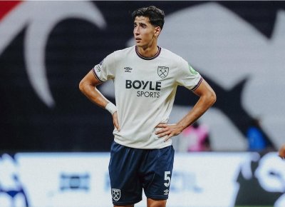 غياب مفاجئ لأكرد عن مباراة نوتنغهام فوريست