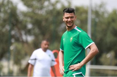 الإصابة تهدد أشرف داري بالغياب عن معسكر أسود الأطلس