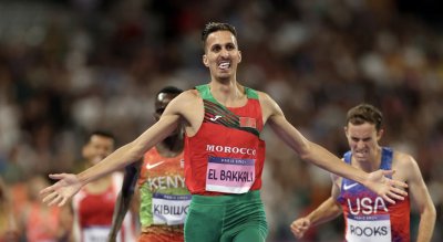 سفيان البقالي يقود المنتخب المغربي في بطولة العالم