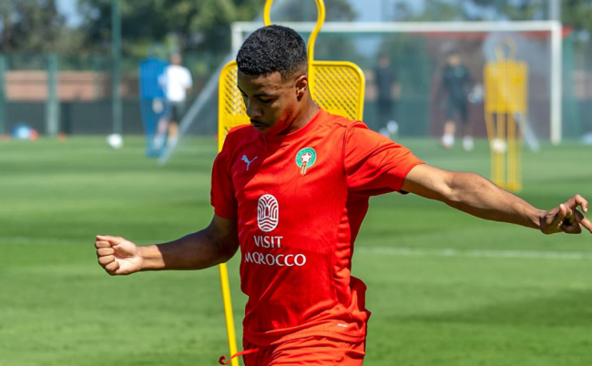 حمزة إكمان: فخور بالحضور مع المنتخب لمواجهة النيجر في ملعب تحفة