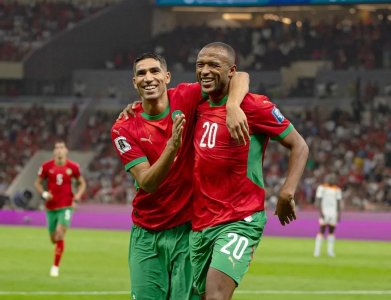 الركراكي يقدم على 5 تغييرات ضد زامبيا