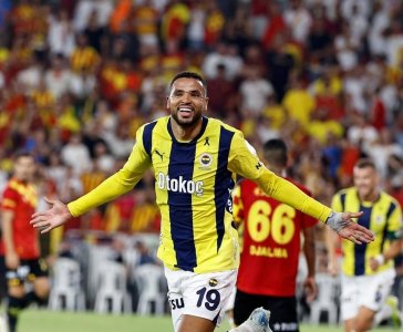 فنربخشة يتخذ قراره بشأن النصيري