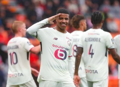 ليكيب تشبه حمزة إكمان بالبرازيلي أدريانو وتشيد بقدراته