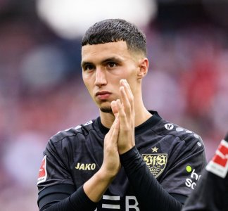 مدرب شتوتغارت: الخنوس منحنا دفعة قوية.