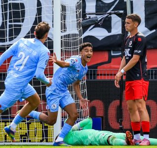 أيوب أوفقير .. هل هو زياش المستقبل ؟