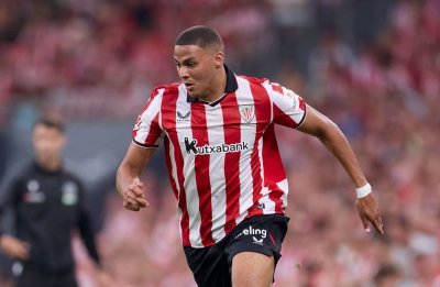 تشيلسي يتابع سنادي ويمهِّد لضمه في يناير