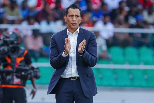 فادلو يقترب من تعويض الشابي بالرجاء