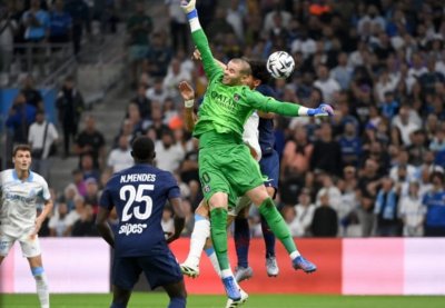 العصبة الفرنسية تحتسب هدف مارسيليا لماركينيوس وليس أكرد