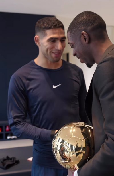 دعابة حكيمي لديمبيلي جعلها البعض في فرنسا سخرية