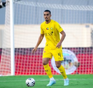 إصابة سفيان بوفتيني تثير الذعر