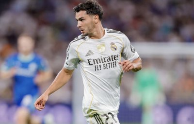 ابراهيم شارك مهرجان أهداف الريال بهدف خامس بكازاخستان