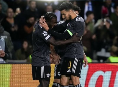 عصبة الأبطال : الزبير يسطع بأول هدف أوروبي