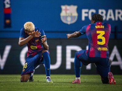 برشلونة يعلن غياب لامين جمال للاصابة