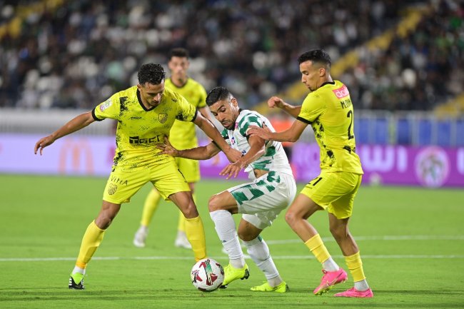 خفيفي يهدي التعادل للماص في قمة الدورة الرابعة للبطولة الإحترافية