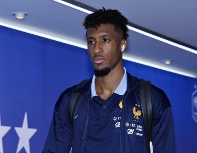 كومان غير متفاجئ من استدعائه إلى المنتخب الفرنسي بعد الانتقال إلى النصر