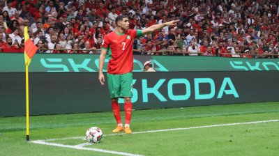 أشرف حكيمي: معرفتش علاش الجمهور كاعي وحنا كنربحوا