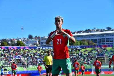 المغرب متقدم على فرنسا بهدف الزابيري