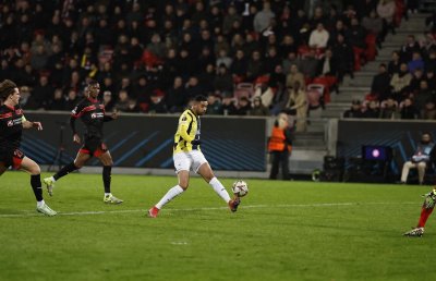 النصيري لأول مرة احتياطي مع اقوى فرصة