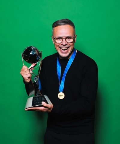 الركراكي، السكتيوي ووهبي ينافسون على جائزة أفضل مدرب