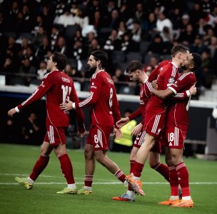 عصبة أبطال أوروبا: العلامة الكاملة لريال مدريد وبايرن وليفربول يخرج من دوامة الهزائم عصبة أبطال أوروبا: العلامة الكاملة لريال مدريد وبايرن وليفربول يخرج من دوامة الهزائم