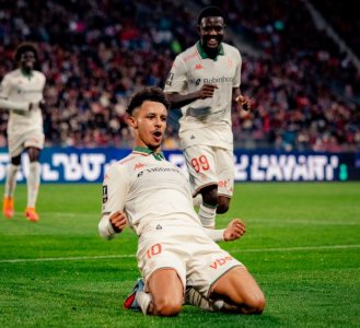 الهدف الخامس تواليا لسفيان ديوب والأول احترافيا لايت بودلال