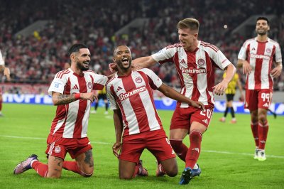 الكعبي يوقع هدفا جديدا في قمة اتينا