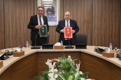 الهيئة الوطنية للأطباء البياطرة والبريد بنك يوقعان اتفاقية شراكة بهدف الدعم المالي للمهنيين في القطاع الهيئة الوطنية للأطباء البياطرة والبريد بنك يوقعان اتفاقية شراكة بهدف الدعم المالي للمهنيين في القطاع