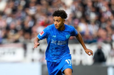 شوط باهث لبن صغير حتى في الكأس