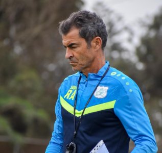 المقتريض ل المنتخب : ألميدا مستمر مع الدفاع الى نهاية الموسم