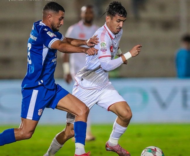 البطولة الإحترافية 1.. فوز دراماتيكي للحسنية على الفتح