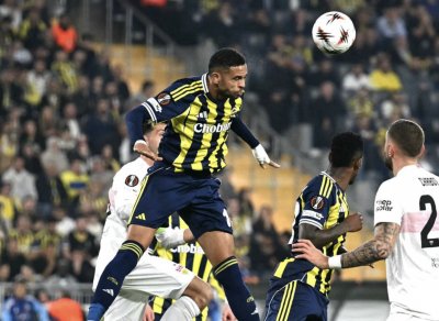 النصيري خرج مصابا في فوز فنيرباتشي