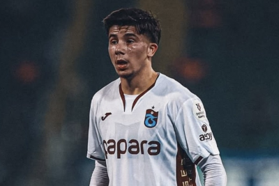 بوشواري الموقوف يتلقى الدعم من مدربه