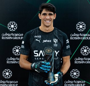 فوز صعب لبونو مع الهلال وطرد يميق