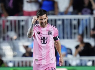 ثنائية ميسي تقود ميامي الى الدور الثاني