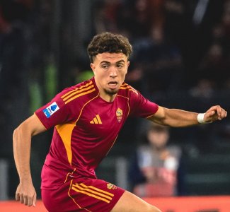 العيناوي في الصدارة الإيطالية