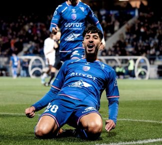 ريان توزغار: اللعب مع المغرب هو واحد من أجمل أحلامي