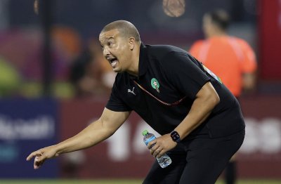 نبيل باها: الفوز على كاليدونيا الجديدة أعاد الثقة للاعبين