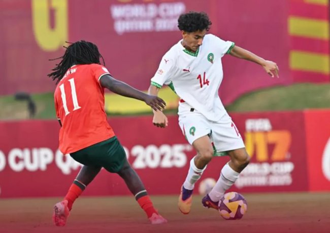 حكم من البيرو يقود مباراة الأشبال والولايات المتحدة