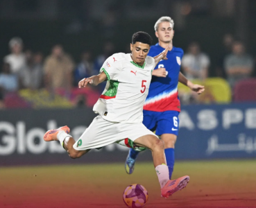 المنتخب المغربي متأخر أمام المنتخب الأمريكي بهدف عكسي