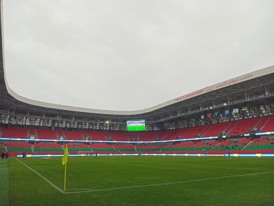 ملعب مولاي الحسن يخطف أنظار الكاف