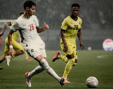 صلاح الدين يزيد قلق أيندهوفن