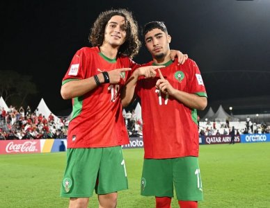 إسماعيل العود ومنصف زكري في التشكيلة المثالية للثمن