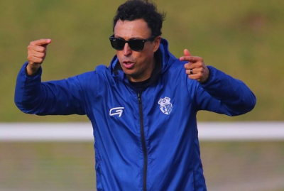 هلال الطاير يرفض فسخ عقده مع إتحاد طنجة بالتراضي