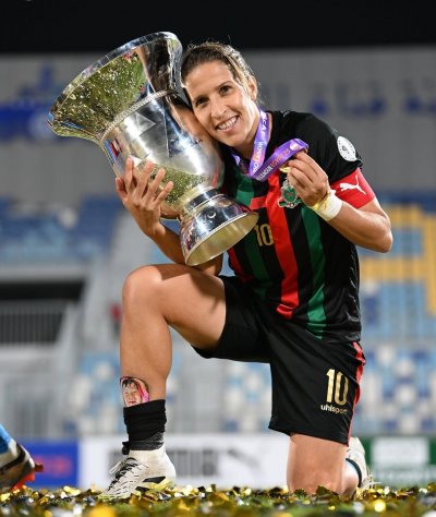 الجيش الملكي يسيطر على التشكيل الأفضل لعصبة الأبطال سيدات