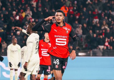  المنتخب  تختار التشكيل المثالي للأسود لنهاية الأسبوع