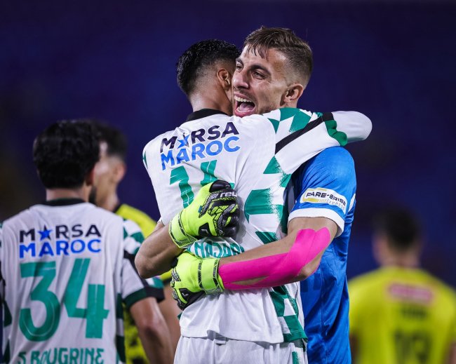 الرجاء يعسكر بالسعودية ومباراة ودية أمام الأهلي