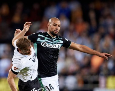 هل فعلا يراهن بيتيس على أمرابط بالارتباط نهائيا؟