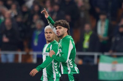 الزلزولي يسجل واصابة مخيفة للكرواني